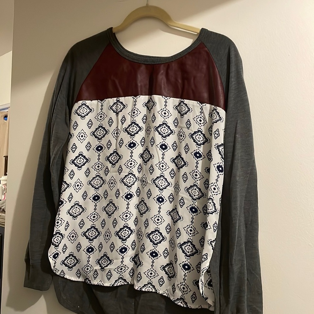 L THML shirt